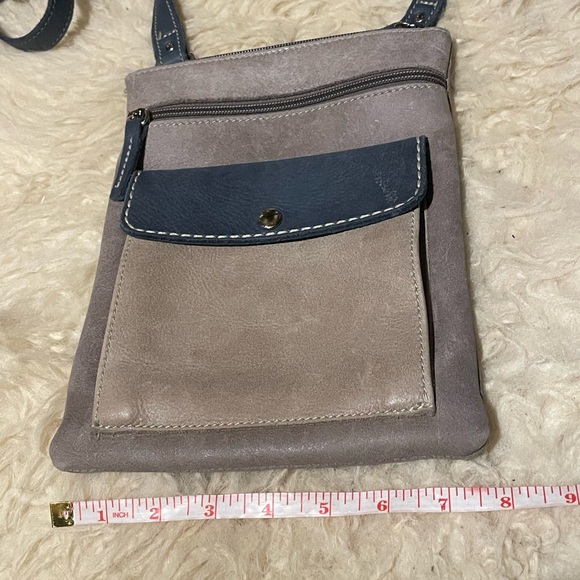 New??? Roots Tribe leather bag - Picture 5 of 7